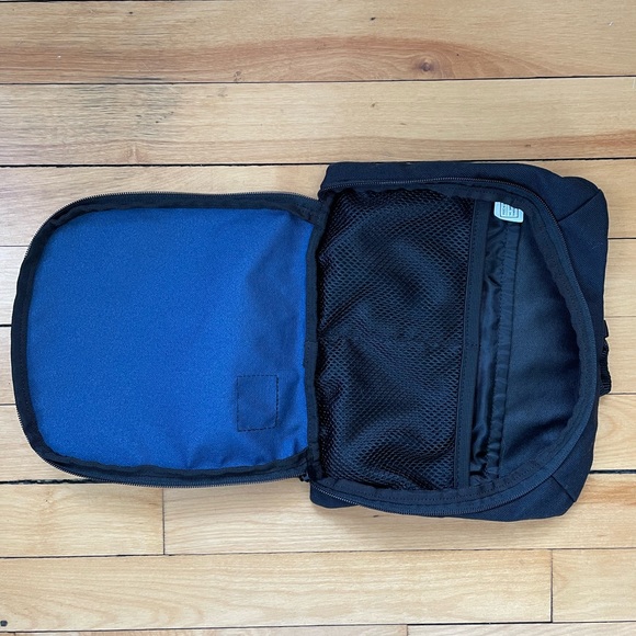REI Bags Rei Traveltoiletries Bag Poshmark